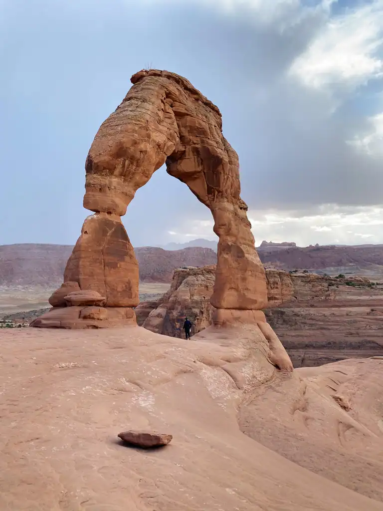 Delicate arch in arches national park. 
