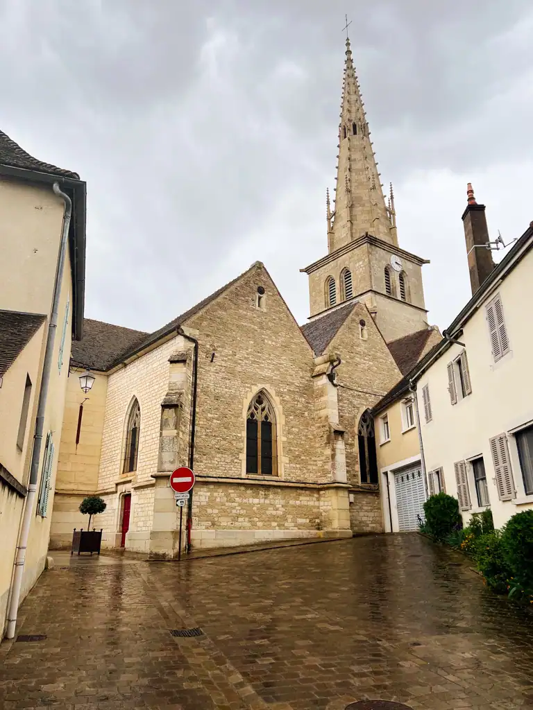 The center of a small village in the burgundy wine guide. 