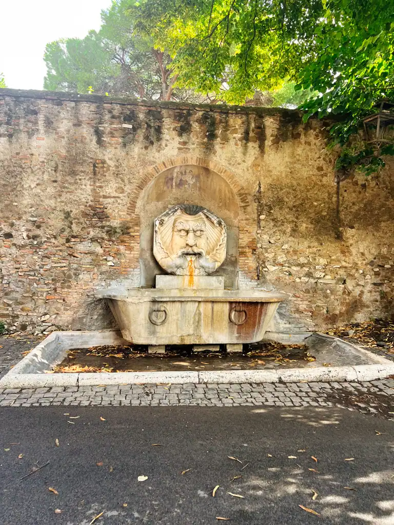 old roman tub in this rome travel guide. 