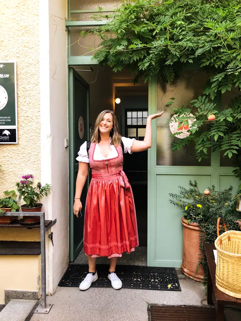 The same girl is now standing outside the shop in Dirndl for my essential oktoberfest guide. 